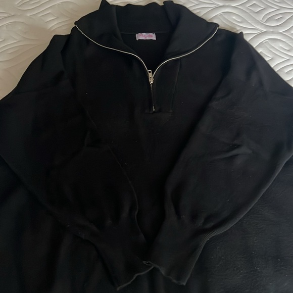 Black Half-Zip Sweater - Picture 2 of 3